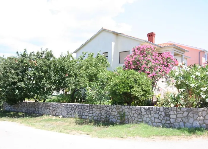 Grskovic G. Setaliste Apartment Šilo
